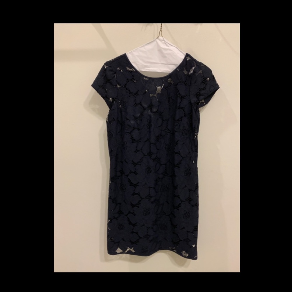 navy shift dress